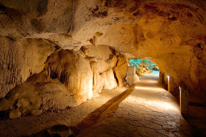 Green Grotto Caves and Dunn's River Falls Guided Tour with Admission - Key things I’d zero in on before you go