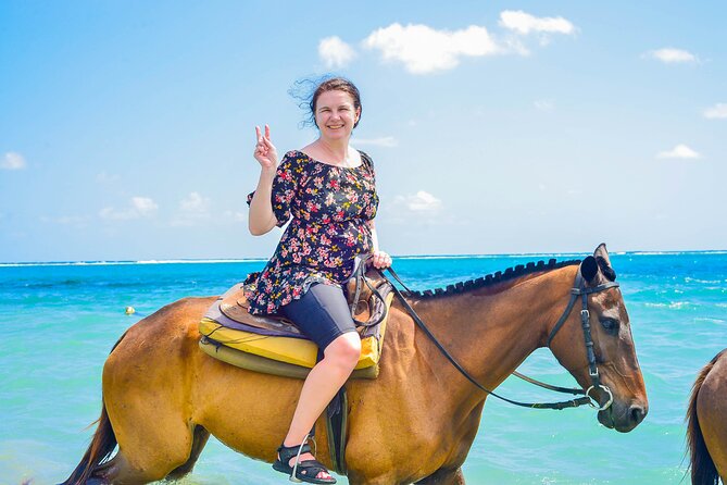 Half day Horse Back Riding and Bamboo Rafting Experience from Ocho Rios - What to bring (so you don’t have a bad-water day)