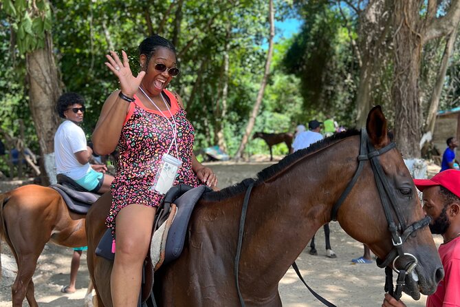 Horseback Ride , Dunns River Falls & Blue Hole From Montego Bay - River Rafting Is Included: Why That Changes the Day