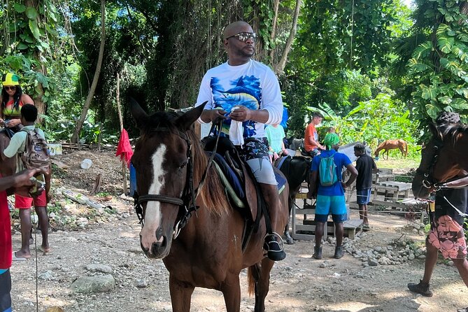 Horseback Riding Adventure in Jamaica - Can You Swim With the Horse?