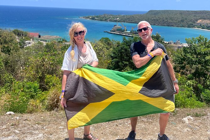 Horseback riding & bluehole secret falls from Montego Bay - Blue Hole adventure: rope swings, jumps, and hidden waterfalls