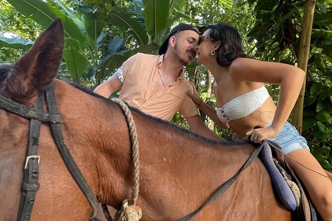 Horseback Riding In The Ocean from Montego Bay Private Transfer - Should you book Thomas Explora Tours for this ride?