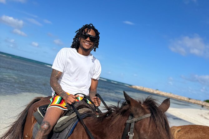 Horseback Riding In The Ocean from Montego Bay Private Transfer - Where you’ll meet: St Ann’s Bay Horse Back Riding Association