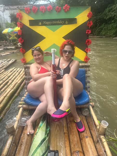 Jamaica Bamboo Rafting Experience with Limestone Massage - Guides and captains: what makes the trip feel personal