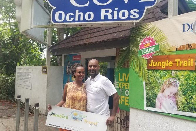 Jamaica Best Water Falls Tour,Mobay Bay to Dunn's River/Blue Hole - What’s Included vs. What You’ll Need to Budget