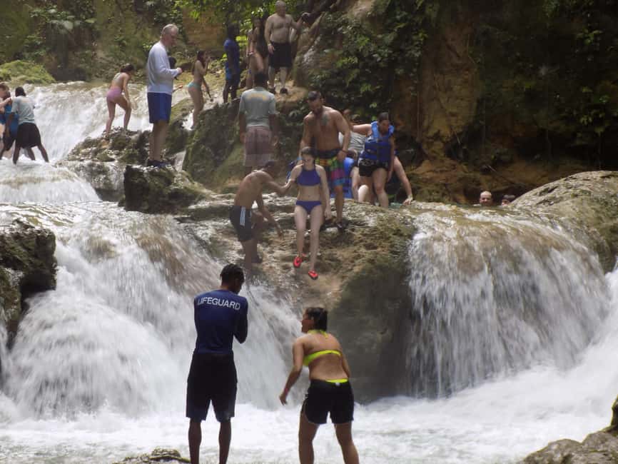 Jamaica: Bobsled and Dunn's River Falls Adventure Tour - The 1,000-meter Jamaica bobsled run: speed, control, and safety