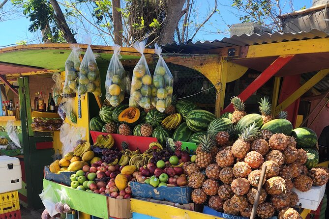 Jamaican Street Food and Rum Tasting Private Tour - Entering the Montego Bay Food Scene: How This Tour Feels on the Ground