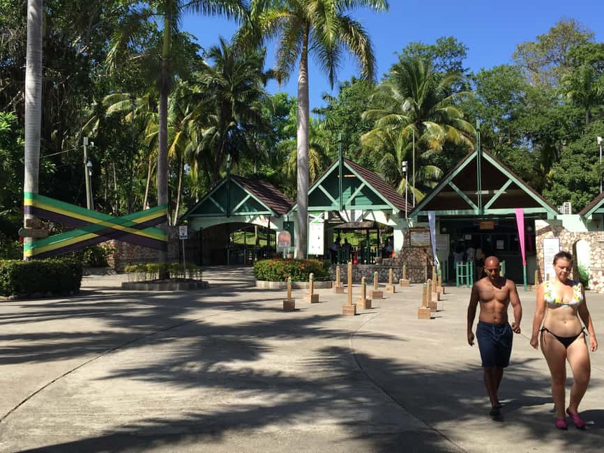 Jamaica's Dunn's River Falls & River Tubing Tour - Fees You Must Budget: Dunn’s Admission and Tubing Entry