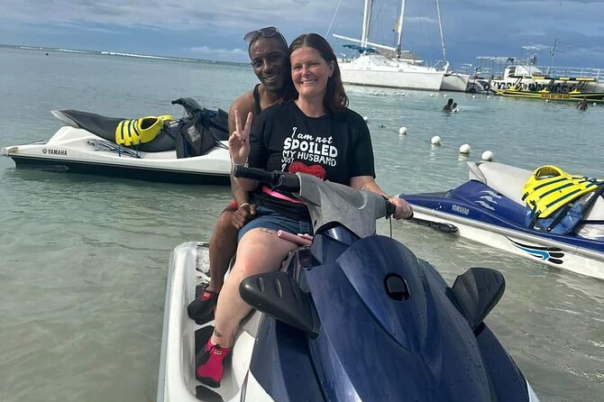 Jet Car, Jet Ski and Parasailing Experience - Jet Car or Jet Ski: picking the ride that matches your energy