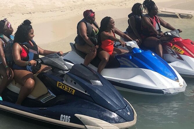 Jet Ski/ Parasailig Water Activity in Montego Bay Jamaica. - Who this private excursion is best for