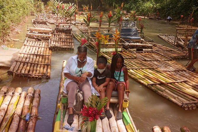Lethe River Bamboo Rafting and limestone Foot Massage - What the bamboo raft is like (and how to enjoy it more)