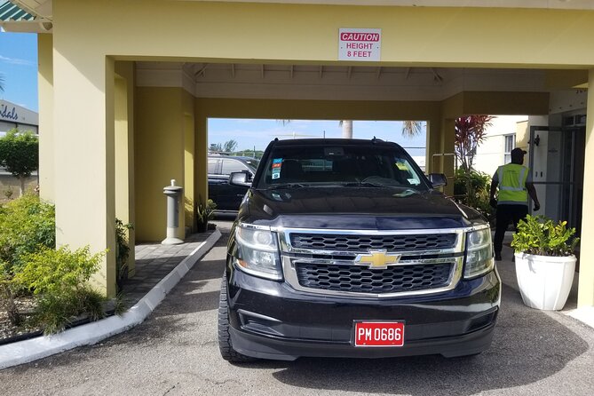 Luxury MBJ Airport Transfer to Montego Bay Hotels - Security-minded close protection and concierge-style help
