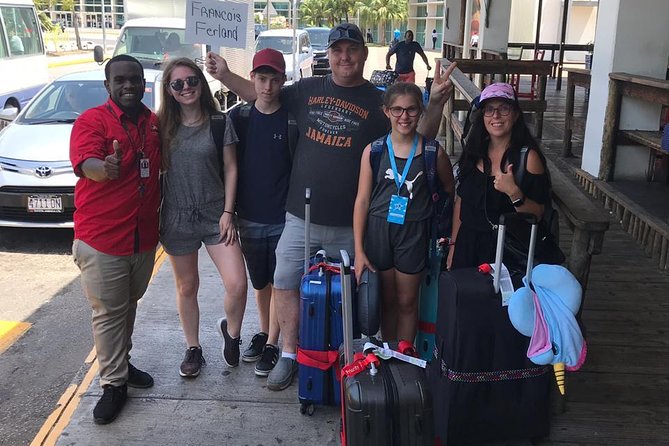 MBJ Airport Transfer to: Ocho Rios/Negril/Bahia/Princess Hotel - What about the drivers? Here’s what stands out