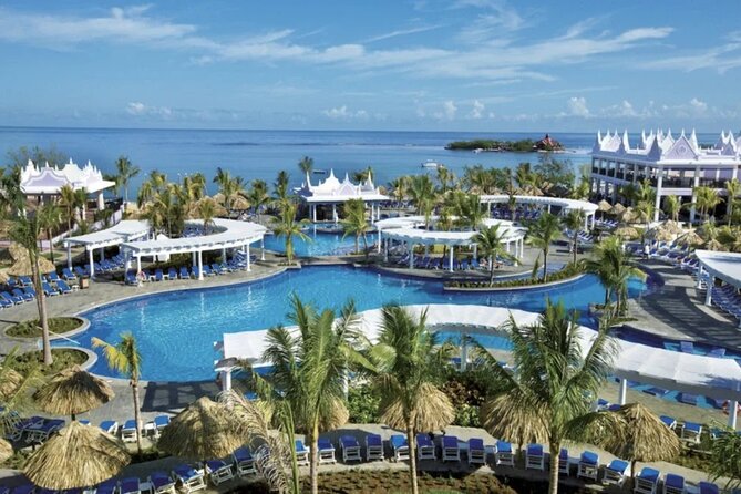 Montego Bay Airport Transfer to Hotels in Montego Bay or Falmouth - Comfort Details That Matter More Than You Think