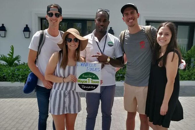 Montego Bay Airport Transfer to Resorts in Montego Bay - Entering Jamaica With an Airport Pickup That Actually Feels Easy