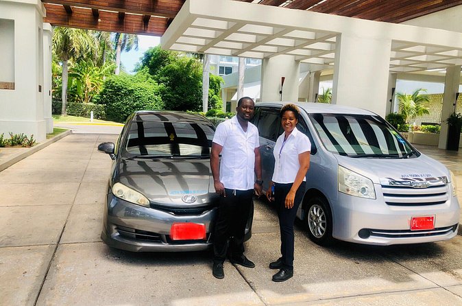 Montego Bay Airport Transfers ( Round Trip-Montego Bay Hotels) - The 1–2 Stops En Route: Views, Breaks, and Food Without the Mess