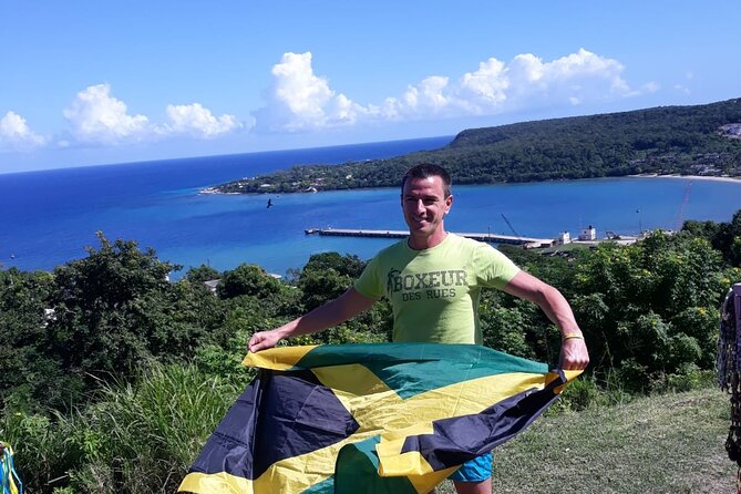(Montego Bay area)Private Custom Design Transportation One Way - One-way airport pickup and drop-off: what the flow feels like