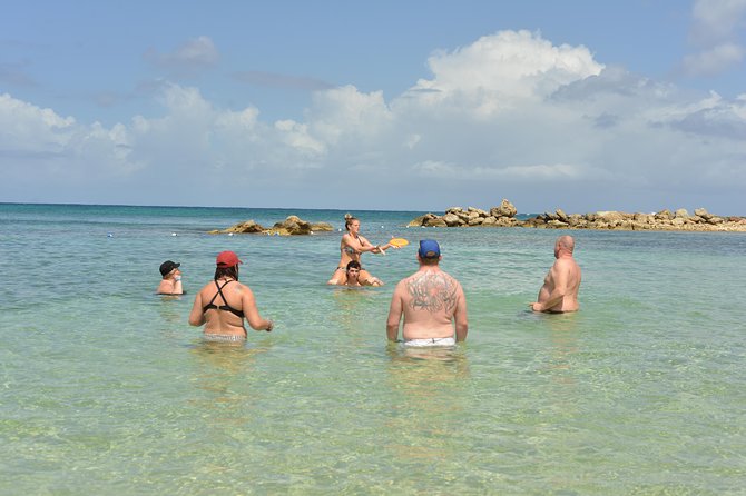 Montego Bay: Bamboo Beach Break - Safety and comfort: the certified lifeguard advantage