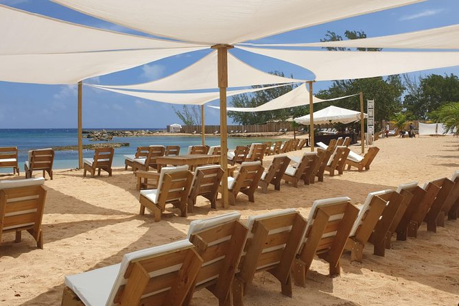 Montego Bay: Bamboo Beach Club VIP Access with Lunch & Cocktails - Getting from your hotel to the beach: where to be careful