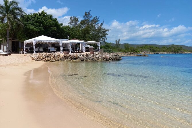 Montego Bay: Bamboo Beach Club with Lunch and Cocktails - Getting to Bamboo Beach Club: the 35-minute ride and pickup rhythm