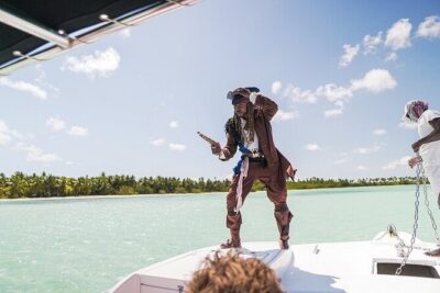 Montego Bay Catamaran: Snorkel Tour with Open Bar & Reggae DJ - Snorkel Stop at Montego Bay Marine Park: Entry, Equipment, and Real Expectations
