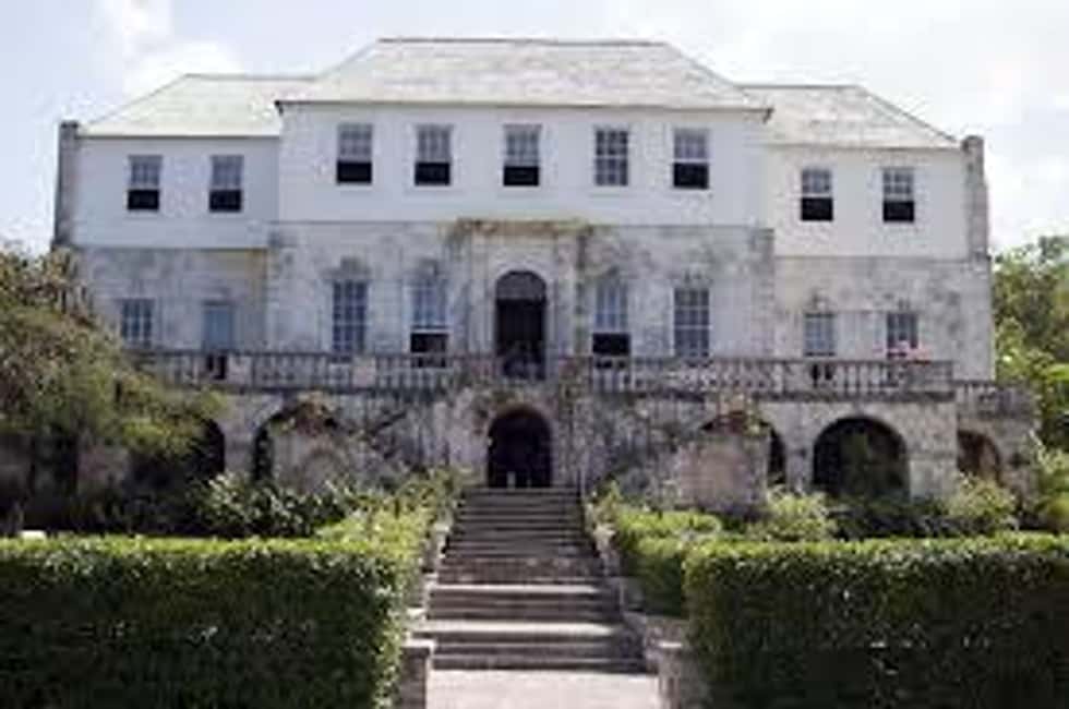Montego Bay City and Rose Hall Haunted House Tour - Montego Bay in One Afternoon: Mobay Town, Hip Strip, and Ironshore