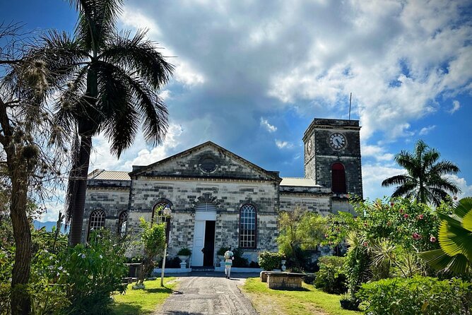 Montego Bay City Tour & Magaritaville with shopping - Stop 1: Doctor’s Cave Beach, plus free shopping on the return