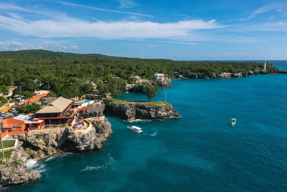 Montego Bay: Full-Day Speedboat Trip to Negril - Rick’s Café Cliffside Finish: Food, Drinks, and the Big Moment