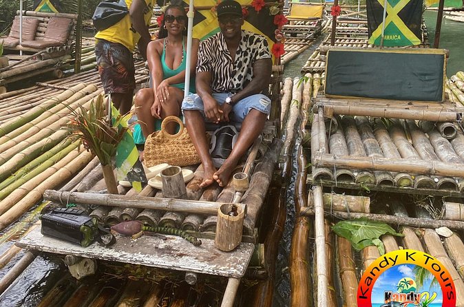Montego Bay Highlights Tour with Shopping & Bamboo River Rafting - Lunch plans and authentic Jamaican food in town