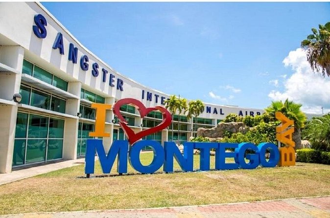 Montego Bay Hotels Private Airport Transfer to Sangster International (MBJ) - Private group logistics: mobile ticket, confirmation, and simple coordination