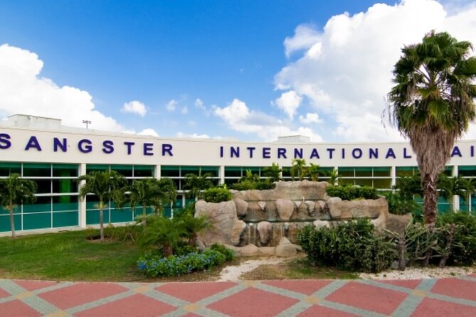 Montego Bay Jamaica Airport Transfer to Hotels in Montego Bay - The ride into Montego Bay: short drive, clear comfort, and useful local talk