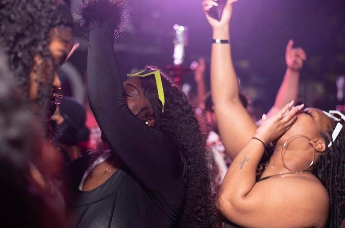 Montego Bay Night Out Lounge2727 Private and Customize Transfer - Who This Fits Best (And Who Might Prefer Something Else)