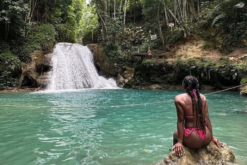 Montego Bay: Private Horseback Ride & Blue Hole Tour - Getting from Montego Bay to the start: the day’s rhythm