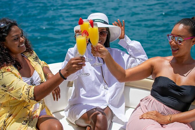 Montego Bay Private Yacht Tour with Open Bar and Lunch - Boarding at Montego Bay Yacht Club: what starts the day
