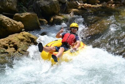 Montego Bay River Tubing & Bamboo Beach Club + Lunch & Cocktails - Getting there from Montego Bay: timing, pickup, and ride comfort