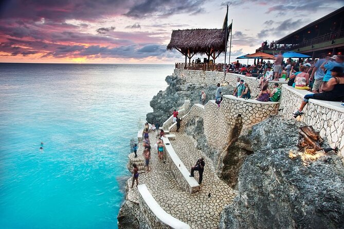 Negril 4 in 1 Day Trip from Montego Bay - Stop 4: Rick’s Cafe Sunset (Where the Day Ends With a Bang)