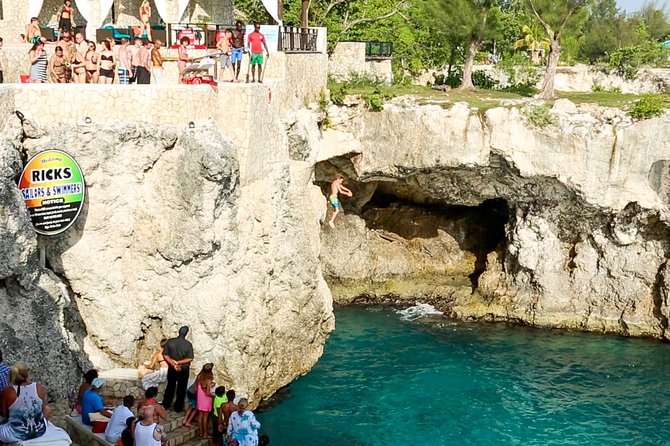 Negril 4 in 1 Day Trip from Montego Bay - How Pacing Feels in a 7–9 Hour Day