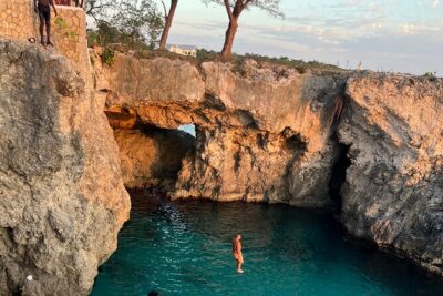 Negril 7 Mile Beach and Ricks Cafe Tour - Rick’s Café Sunset Stop: Cliffs, Drinks, and the Timing