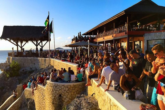 Negril 7 Miles Beach, Ricks Cafe and Shopping - Key Highlights You’ll Care About