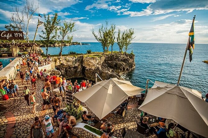 Negril Beach, Ricks Cafe and Margaritaville from Montego Bay - What to bring so the day feels smooth