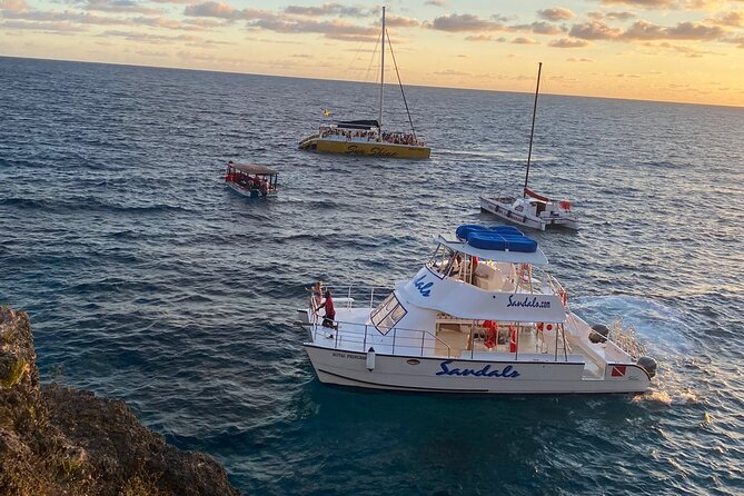 Negril Seven Miles Beach And Ricks Cafe Tour - What to do to enjoy both stops without feeling rushed