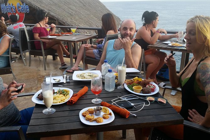 Negril Seven Miles Beach Day and Rick's Cafe Sunset Private Tour - Who This Negril + Rick’s Cafe Tour Is Best For