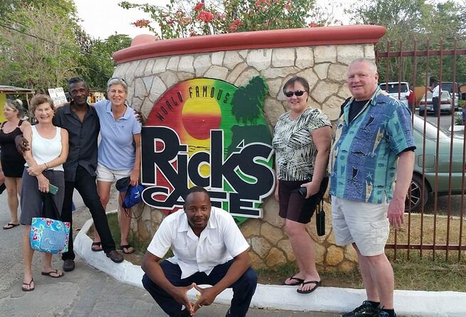 Negril Seven Miles Beach Day and Rick's Cafe Sunset Private Tour - Patsy’s Coffeeshop: Blue Mountain Coffee and a Sweet Break