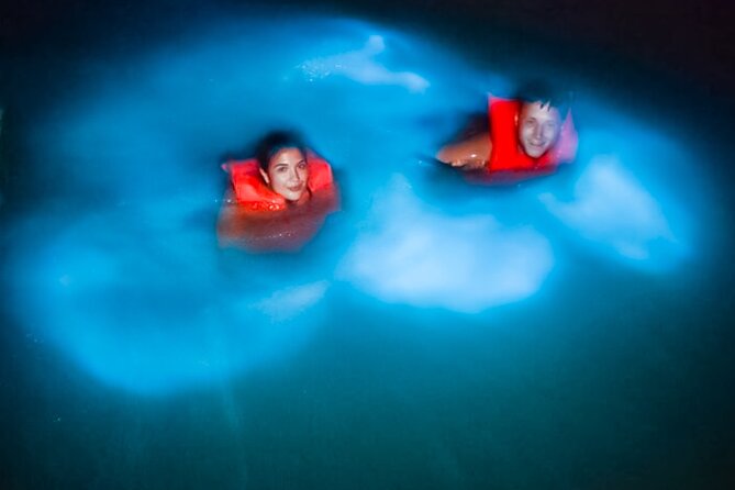 Night Tour-Luminating Blue Lagoon Waters - Who This Tour Fits Best (And Who Might Skip It)