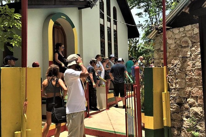 Nine Mile and Dunn's River Falls Day Trip from Montego Bay & Grand Palladium - Plantations and coastal towns: the route stops that change how you see the island