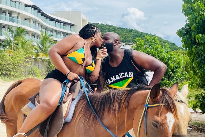 OCEAN HORSE-BACK RIDING & BAMBOO RAFTING + Limestone MASSAGE - Key highlights you’ll feel on the day
