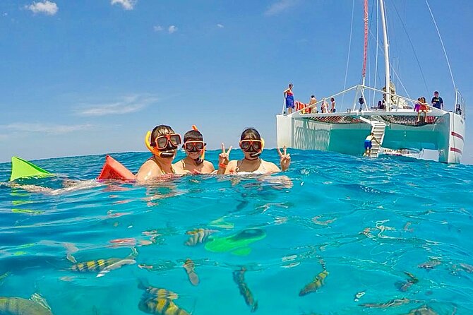 Party Catamaran Cruise with Open Bar and Snorkeling Montego Bay - How the Crew Style Makes or Breaks the Trip
