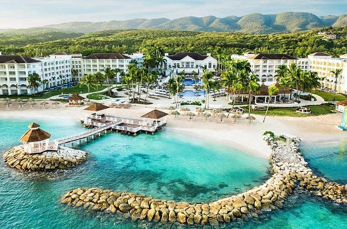 Private Airport Transfer to Hyatt Rose Hall Resort - Can you stop for souvenirs or Jamaican food?