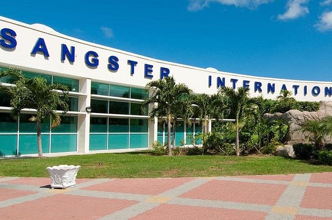 Private Airport Transfer to Montego Bay Hotels - What the English-Speaking Driver Can Do for You