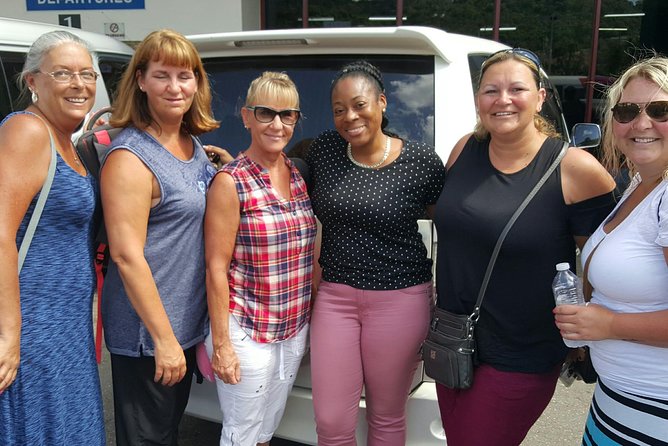Private Airport Transfers and Tours - TEAM JAMAICA certified drivers: the real bonus on a short ride